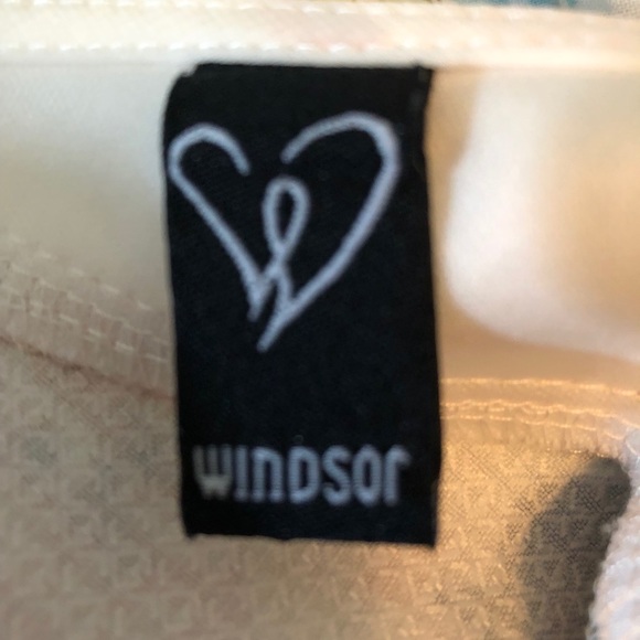 Beautiful WINDSOR floral dress, size small - Picture 5 of 7